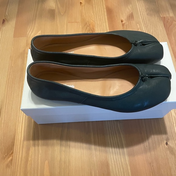 Maison Margiela Tabi Ballet Flats - Picture 4 of 12